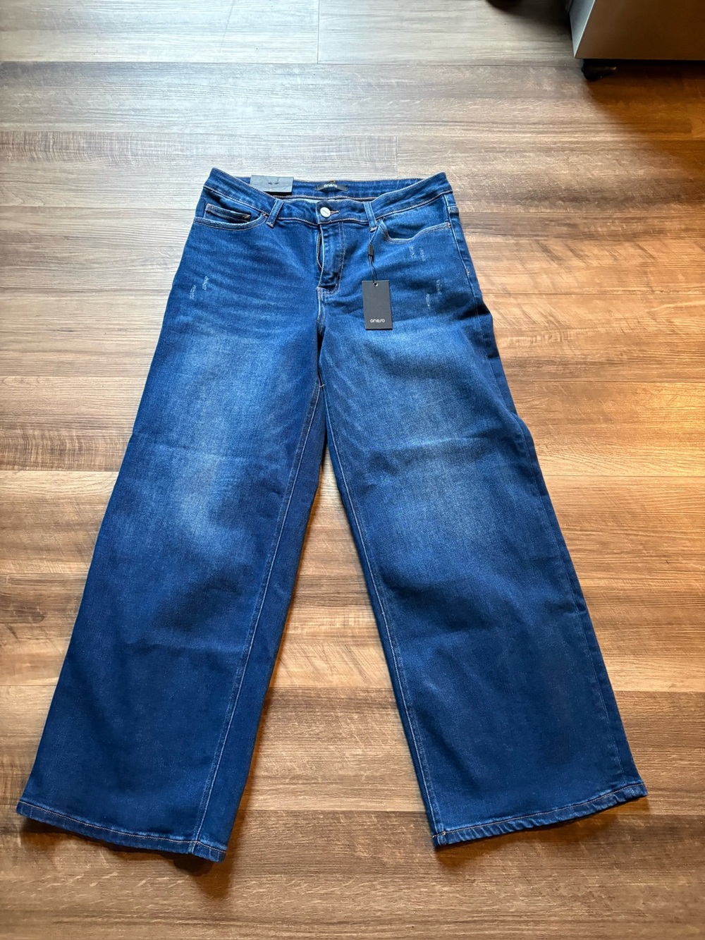 Oneso wide leg mid rise new with tags 31